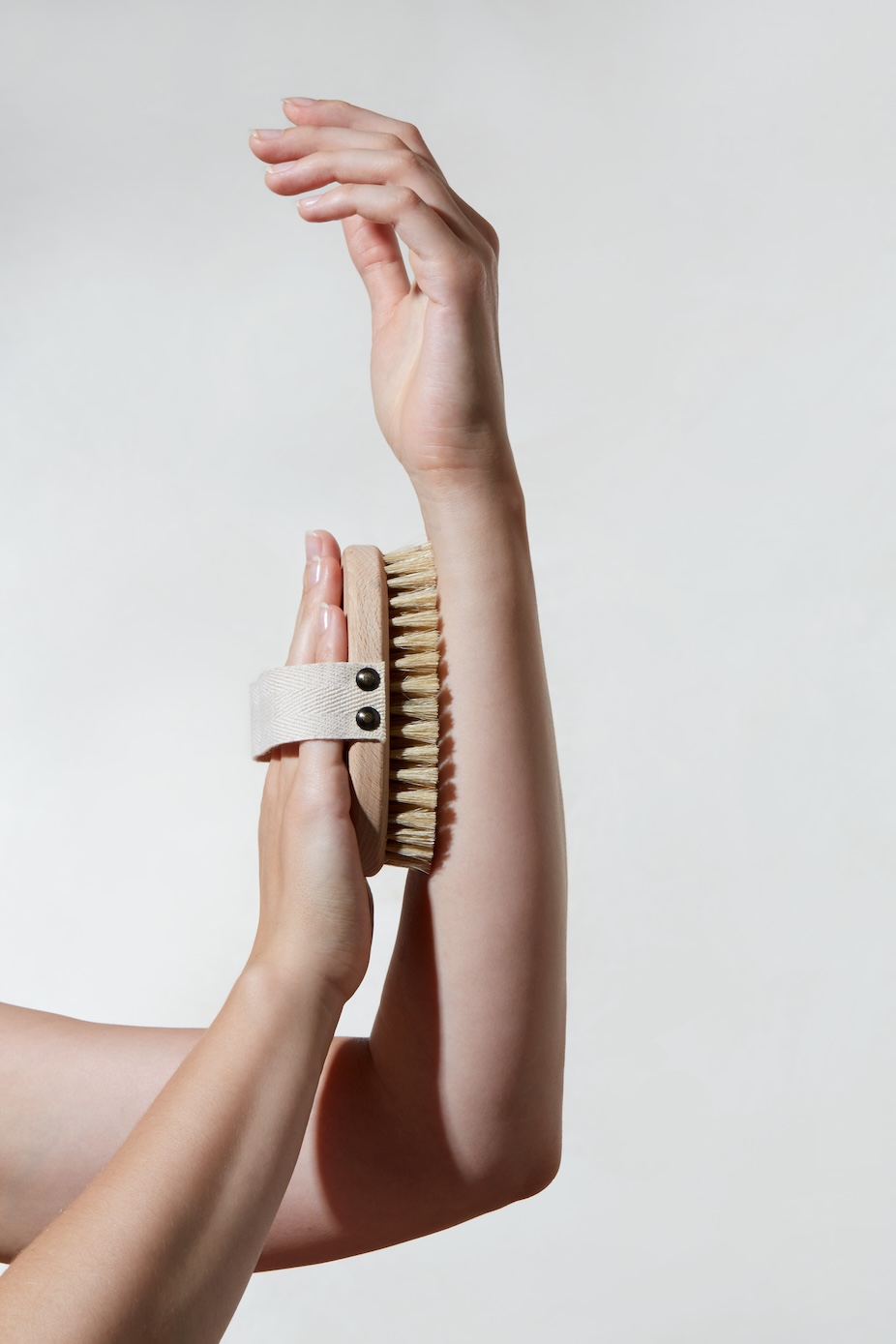 Dry Body Brushing Health and Wellness Trends for 2024 - Dry Body Brushing